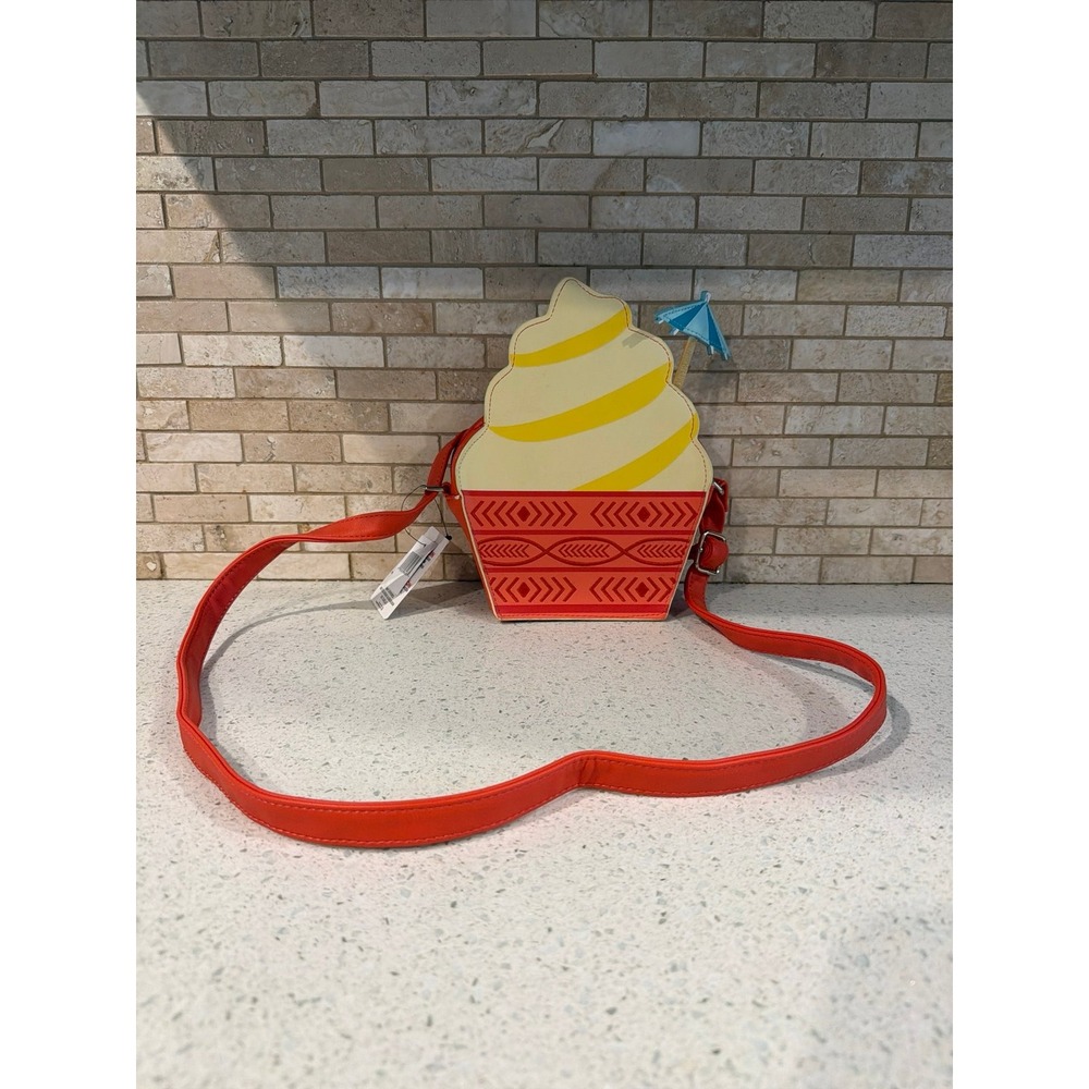 Disney Parks Dole Whip Crossbody Bag Pineapple Soft Serve Treat Purse Adjustable